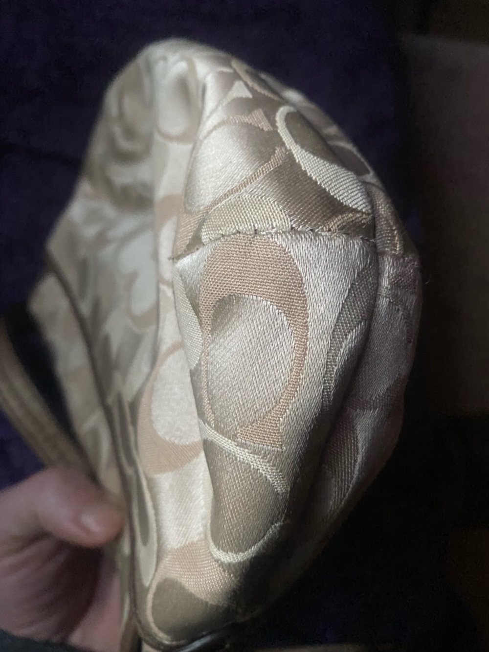 (Y2K) COACH- Shimmering Champagne Vintage Signature Pleated Demi/ Baguette - Picture 8 of 15